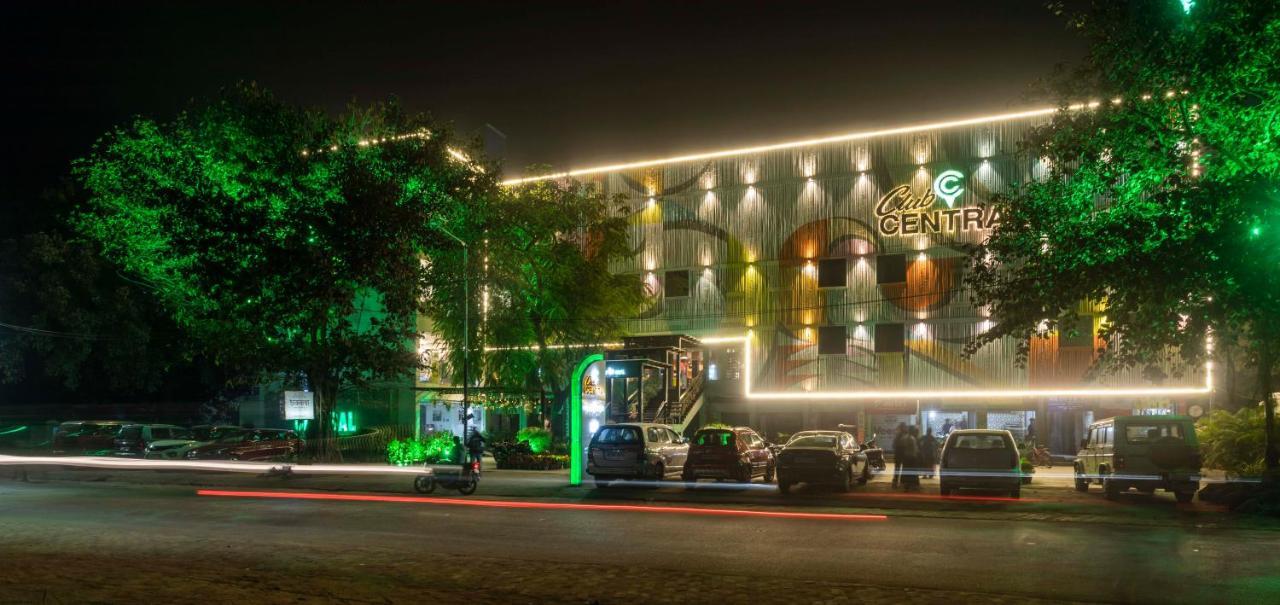Club Central Bolpur Exterior foto